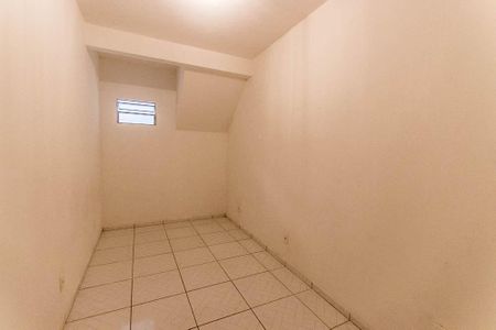 Casa para alugar com 58m², 1 quarto e sem vaga Casa para alugar com 58m², 1 quarto e sem vagaQuarto
