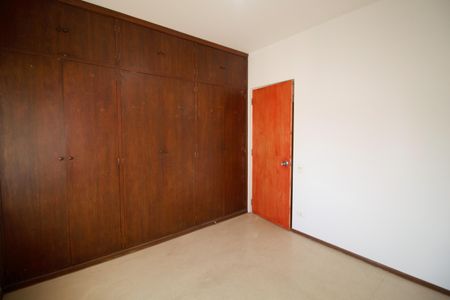 Apartamento à venda com 90m², 3 quartos e 1 vagaQuarto 2
