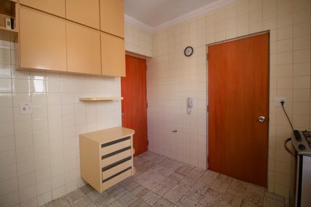 Apartamento à venda com 90m², 3 quartos e 1 vagaCozinha 
