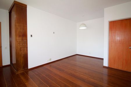 Apartamento à venda com 90m², 3 quartos e 1 vagaSala