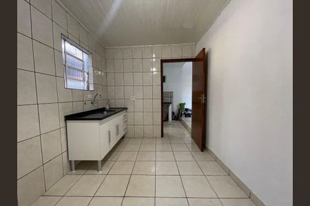 Casa para alugar com 90m², 2 quartos e 1 vagaCozinha