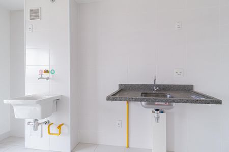 Apartamento à venda com 64m², 2 quartos e 2 vagas Apartamento à venda com 64m², 2 quartos e 2 vagasCozinha e área de serviço