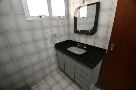 Apartamento à venda com 137m², 3 quartos e 2 vagasBanheiro Social