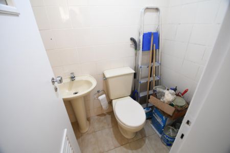 Apartamento à venda com 137m², 3 quartos e 2 vagasBanheiro de serviço