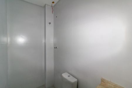Apartamento à venda com 39m², 2 quartos e sem vaga Apartamento à venda com 39m², 2 quartos e sem vagaBanheiro
