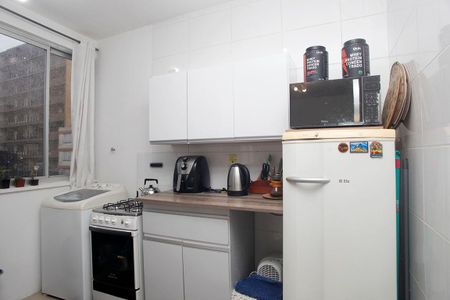 Apartamento à venda com 56m², 2 quartos e sem vagaCozinha + Área de Serviço