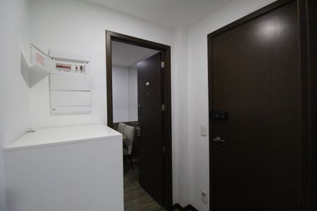 Apartamento à venda com 70m², 2 quartos e 1 vagaHall entre o apartamento e a suíte