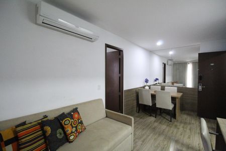 Apartamento à venda com 70m², 2 quartos e 1 vagaSala