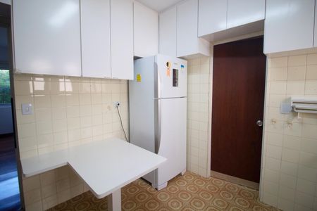 Apartamento à venda com 90m², 3 quartos e 1 vagaCozinha