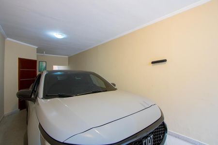 Casa à venda com 129m², 3 quartos e 2 vagas Casa à venda com 129m², 3 quartos e 2 vagasGaragem