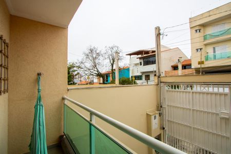 Casa à venda com 129m², 3 quartos e 2 vagas Casa à venda com 129m², 3 quartos e 2 vagasVaranda da sala