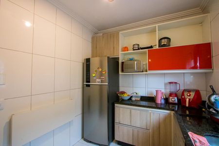 Casa à venda com 129m², 3 quartos e 2 vagas Casa à venda com 129m², 3 quartos e 2 vagasCozinha