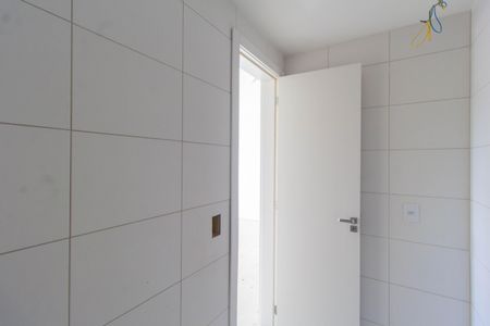 Apartamento à venda com 72m², 2 quartos e 1 vagaBanheiro Social