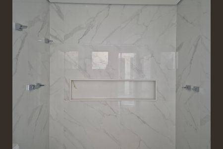 Apartamento à venda com 297m², 4 quartos e 3 vagas Apartamento à venda com 297m², 4 quartos e 3 vagasBanheiro da Suíte 4