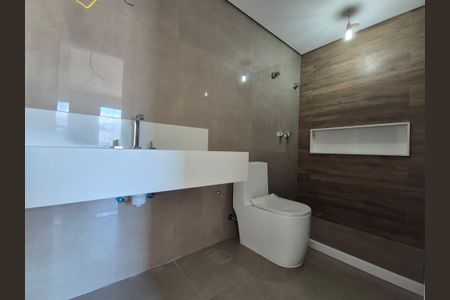 Apartamento à venda com 297m², 4 quartos e 3 vagas Apartamento à venda com 297m², 4 quartos e 3 vagasBanheiro da Suíte 3