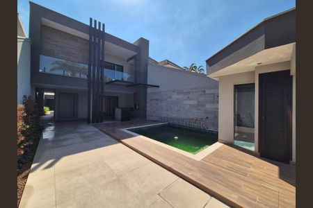 Apartamento à venda com 297m², 4 quartos e 3 vagas Apartamento à venda com 297m², 4 quartos e 3 vagasÁrea externa