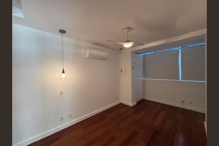 Apartamento à venda com 274m², 4 quartos e 2 vagasSuíte 2