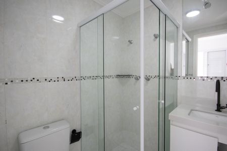 Apartamento à venda com 62m², 3 quartos e 1 vaga Apartamento à venda com 62m², 3 quartos e 1 vagaBanheiro da Suíte