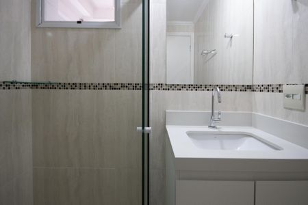 Apartamento à venda com 62m², 3 quartos e 1 vaga Apartamento à venda com 62m², 3 quartos e 1 vagaBanheiro 2