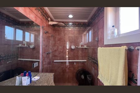 Casa para alugar com 500m², 5 quartos e 8 vagasBanheiro Suíte 4