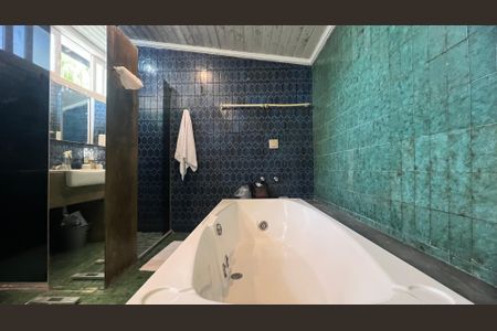 Casa para alugar com 500m², 5 quartos e 8 vagasBanheiro da Suíte 3