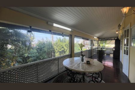 Casa para alugar com 500m², 5 quartos e 8 vagasTerraço