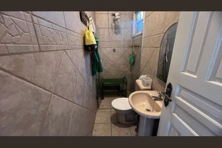 Casa para alugar com 500m², 5 quartos e 8 vagasBanheiro de serviço