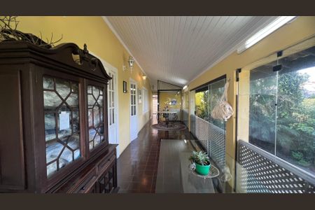 Casa para alugar com 500m², 5 quartos e 8 vagasTerraço