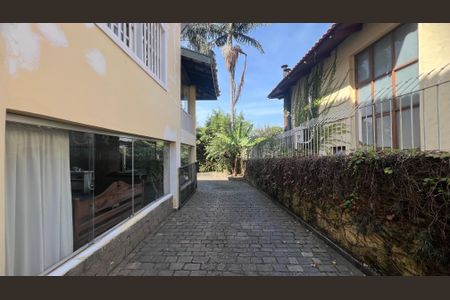 Casa para alugar com 500m², 5 quartos e 8 vagasÁrea comum