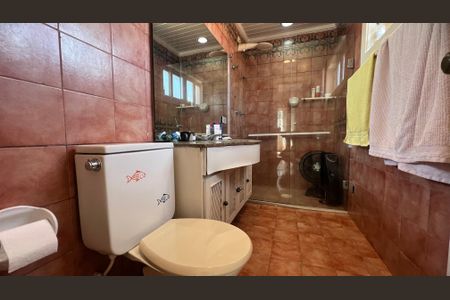 Casa para alugar com 500m², 5 quartos e 8 vagasBanheiro Suíte 4