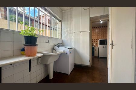 Apartamento à venda com 138m², 4 quartos e 2 vagasÁrea de Serviço