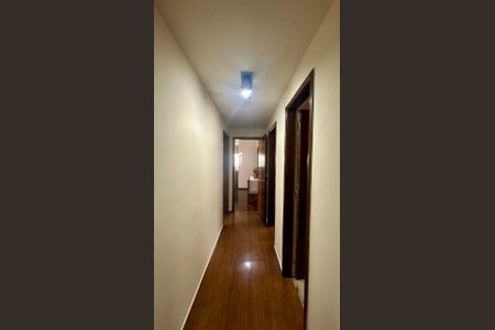 Apartamento à venda com 138m², 4 quartos e 2 vagasCorredor