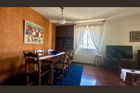 Apartamento à venda com 138m², 4 quartos e 2 vagasSala