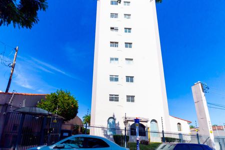 Apartamento à venda com 63m², 2 quartos e 1 vaga Apartamento à venda com 63m², 2 quartos e 1 vagaFachada