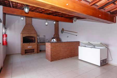 Apartamento à venda com 63m², 2 quartos e 1 vaga Apartamento à venda com 63m², 2 quartos e 1 vagaÁrea comum - Churrasqueira