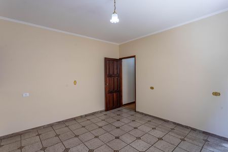 Casa à venda com 190m², 3 quartos e 2 vagas Casa à venda com 190m², 3 quartos e 2 vagasCopa