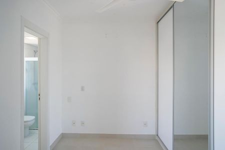 Apartamento à venda com 147m², 3 quartos e 3 vagasSuíte 2