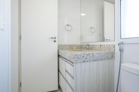 Apartamento à venda com 147m², 3 quartos e 3 vagasBanheiro da suíte 2