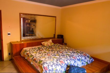 Casa de condomínio para alugar com 600m², 4 quartos e 2 vagas Casa de condomínio para alugar com 600m², 4 quartos e 2 vagasSuíte 2