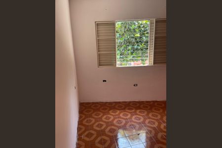 Casa à venda com 254m², 4 quartos e 2 vagas Casa à venda com 254m², 4 quartos e 2 vagasQuarto 4