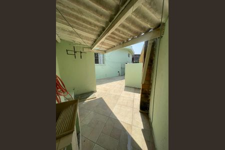 Casa à venda com 254m², 4 quartos e 2 vagas Casa à venda com 254m², 4 quartos e 2 vagasÁrea de Serviço