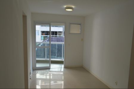 Apartamento à venda com 55m², 2 quartos e sem vaga Apartamento à venda com 55m², 2 quartos e sem vagaSala