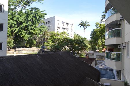 Apartamento à venda com 55m², 2 quartos e sem vaga Apartamento à venda com 55m², 2 quartos e sem vagaVista da Varanda