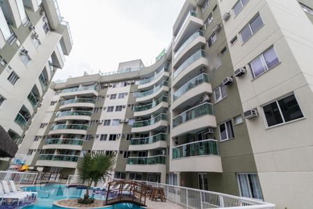 Apartamento à venda com 55m², 2 quartos e sem vaga Apartamento à venda com 55m², 2 quartos e sem vagaFachada