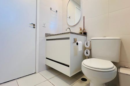 Apartamento à venda com 106m², 3 quartos e 2 vagasBanheiro da Suíte