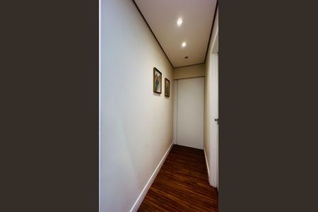 Apartamento à venda com 106m², 3 quartos e 2 vagasCorredor