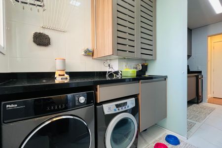 Apartamento à venda com 106m², 3 quartos e 2 vagasCozinha e Área de Serviço