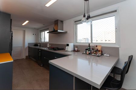 Apartamento à venda com 386m², 3 quartos e 4 vagasCozinha