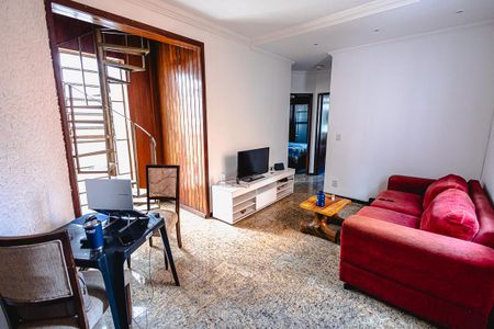 Apartamento à venda com 120m², 4 quartos e 1 vaga Apartamento à venda com 120m², 4 quartos e 1 vagaSala