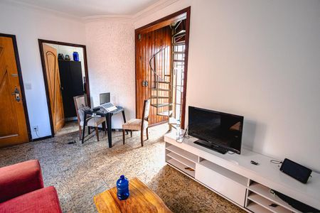 Apartamento à venda com 120m², 4 quartos e 1 vaga Apartamento à venda com 120m², 4 quartos e 1 vagaSala